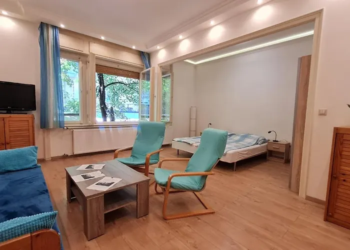 Lara Apartman