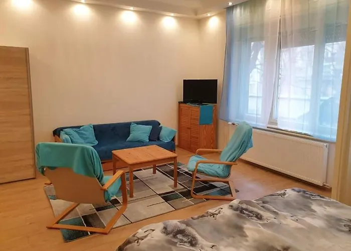 Lara Apartman